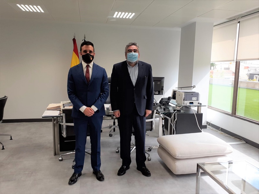 L'alcalde de Sagunt es reunix amb el ministre de Cultura i Esport per a exposar-li les deficiències del Teatre Romà i del Castell