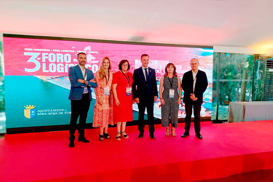La regidora de Promoció Econòmica participa en la 3a edició del fòrum logístic de Riba-roja de Túria