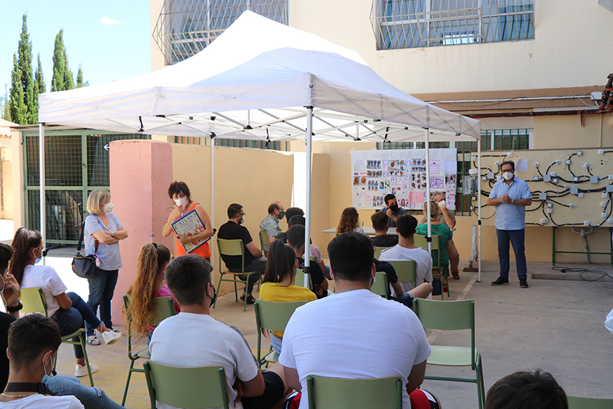 L'Ajuntament de Sagunt entrega els diplomes a l'alumnat del Projecte Aules Compartides (PAC)