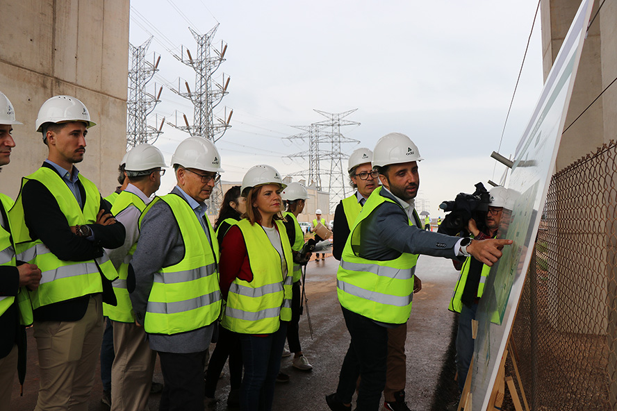 Les obres que unixen el port marítim amb el Corredor Mediterrani avancen a bon ritme