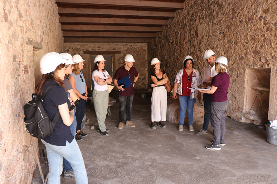 L'alcalde de Sagunt i la regidora de Patrimoni Cultural visiten les obres del centre d'interpretació de la Cultura Mediterrània i del port Arse-Saguntum al Grau Vell