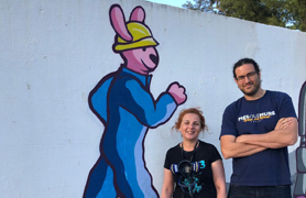 La grafitera valenciana Barbiturikills inicia el Festival d'Art Urbà Mésquemurs