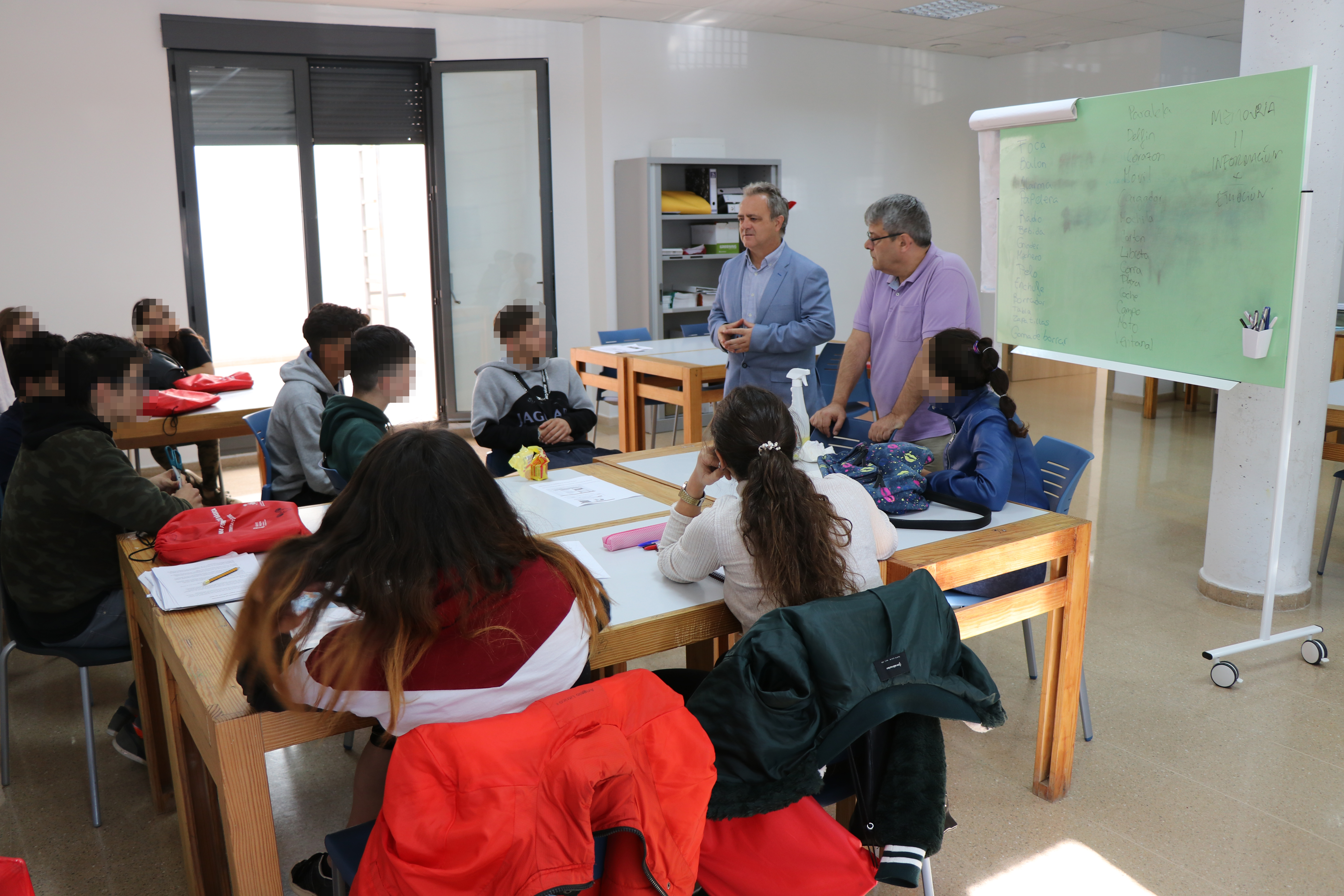 Sagunt posa en marxa un Programa Formatiu de Qualificació Bàsica sobre “Activitats Auxiliars de Comerç”