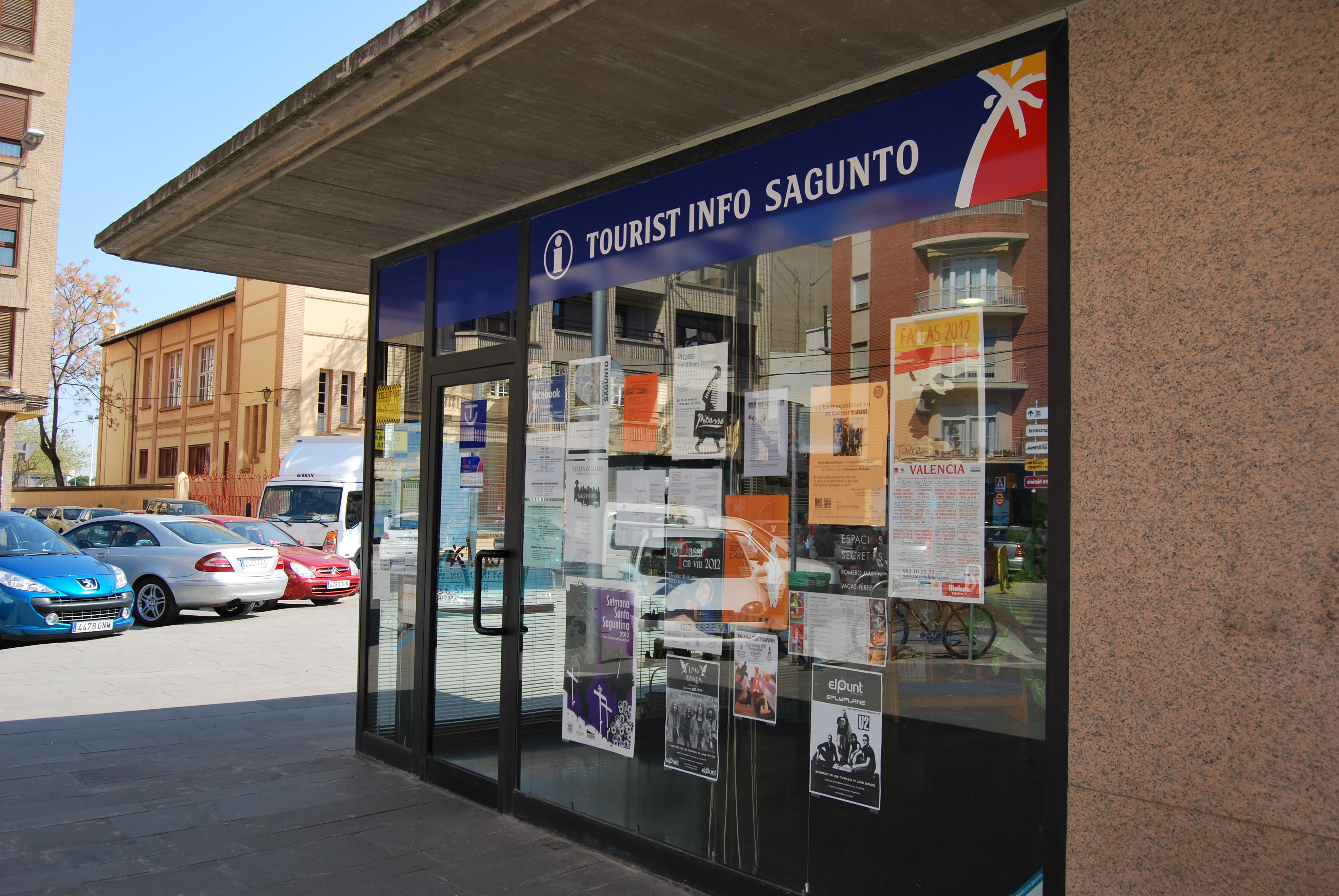 Sagunt augmenta enguany les consultes a les oficines de turisme i l’ocupació hotelera en Falles