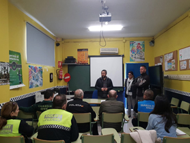 Sanitat prepara un curs per a millorar les actuacions amb animals del personal de les Forces i Cossos de Seguretat de l'Estat