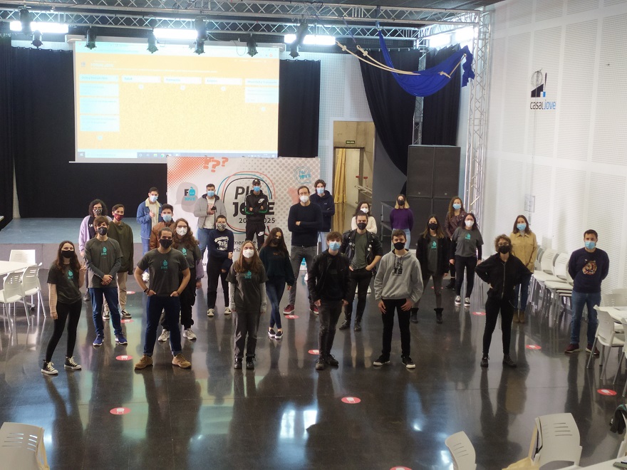 Els jóvens aporten les seues demandes en el Fòrum Jove