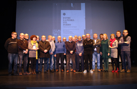 El Centre Cultural Mario Monreal acull la presentació del poemari ‘Entre la pedra i el ferro’