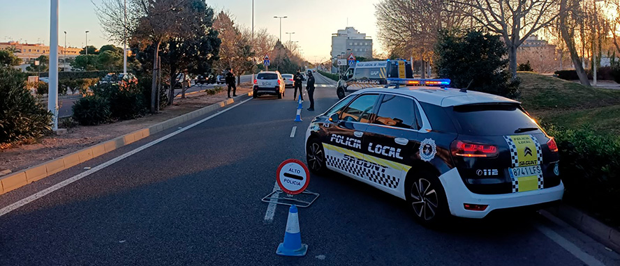 La Policia Local de Sagunt posa en marxa una campanya de control d'alcohol i drogues en la conducció