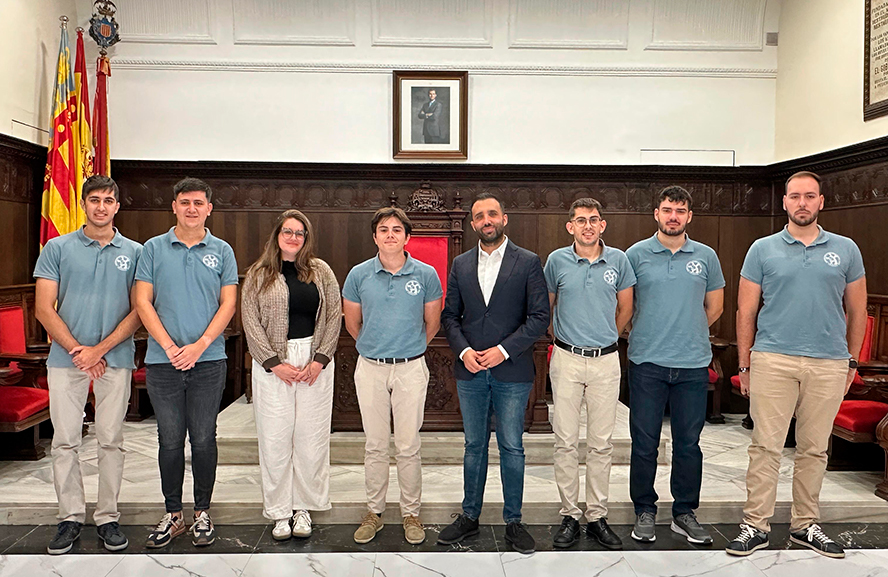 L'Ajuntament de Sagunt es reunix amb la Majoralia 2026 de la Confraria de la Puríssima Sang