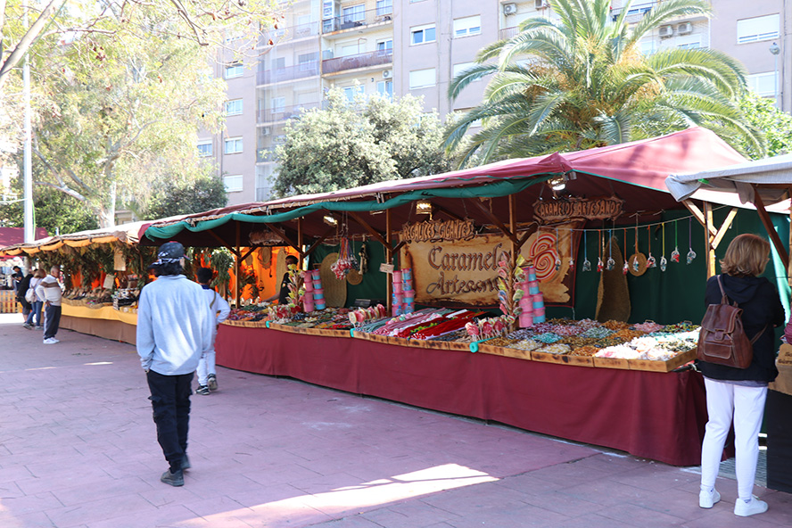 Impuls al comerç local amb dos línies d'ajudes per a promoció i fires en 2026