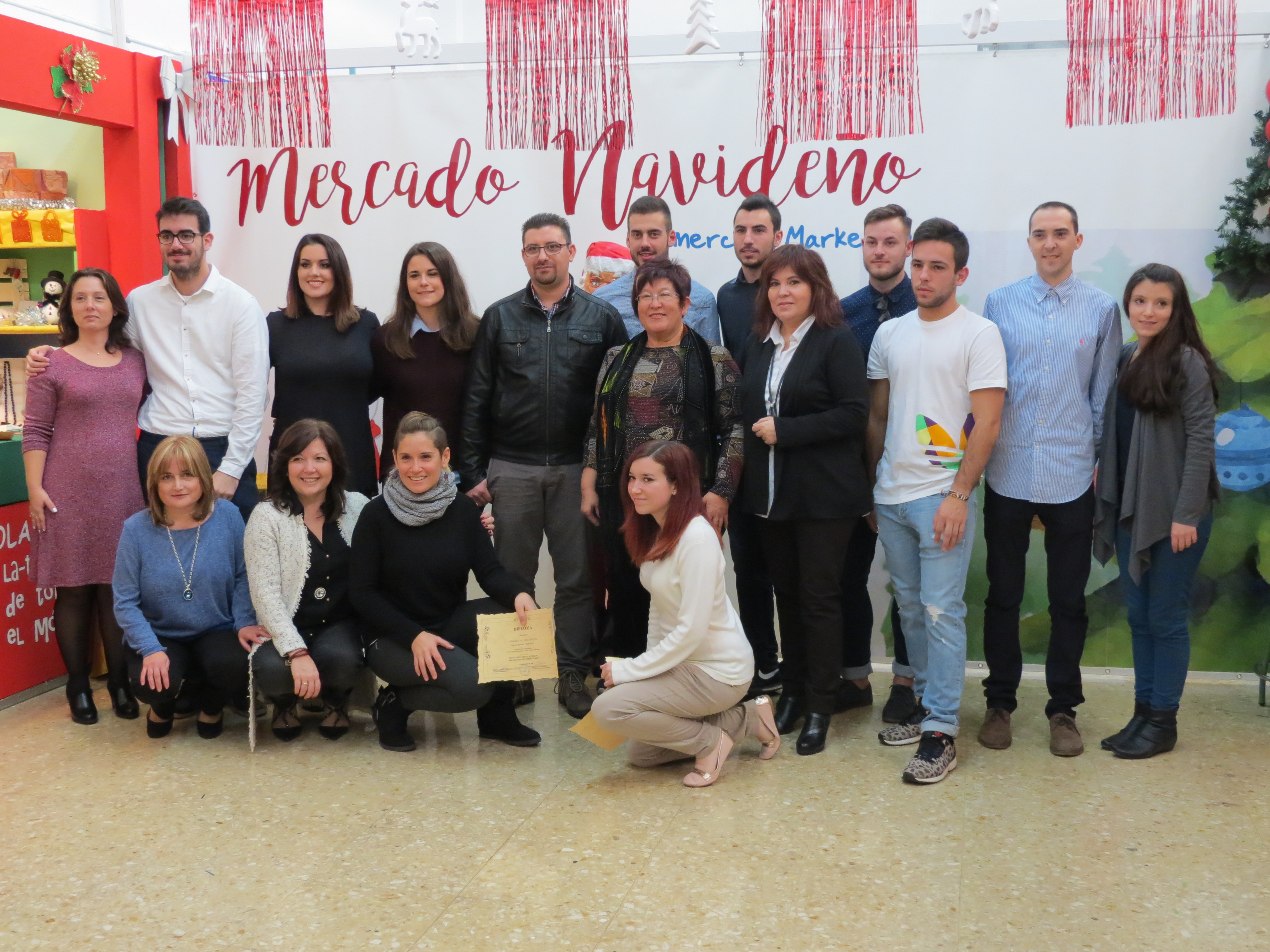 Èxit de la I edició del mercat nadalenc de l'I.E.S Jorge Juan