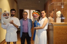 L'alumnat del CEIP Maestro Tarrazona fa una visita teatralitzada pel Museu Històric de Sagunt 