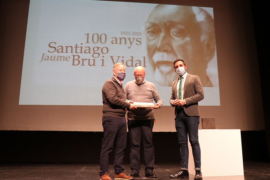Sagunt honra la memòria de Santiago/Jaume Bru i Vidal amb un acte commemoratiu per a recordar la seua figura i extensa obra