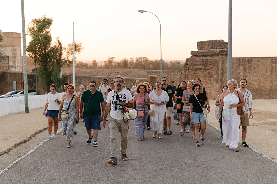 El festival Sagunt a Escena renova la seua oferta de teatre accessible i involucra el veïnat