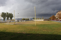 Esports instal·larà gespa artificial en el camp de futbol de l'avinguda 3 d'Abril i l’ampliarà fins a convertir-lo en un de futbol-11