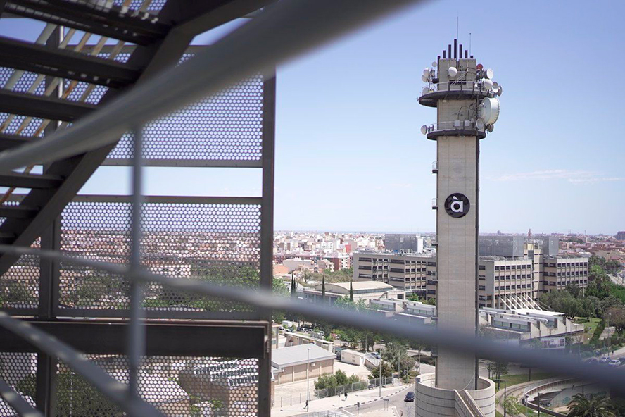 El Ple de Sagunt reclama que la llengua vehicular de la radiotelevisió autonòmica À Punt siga el valencià