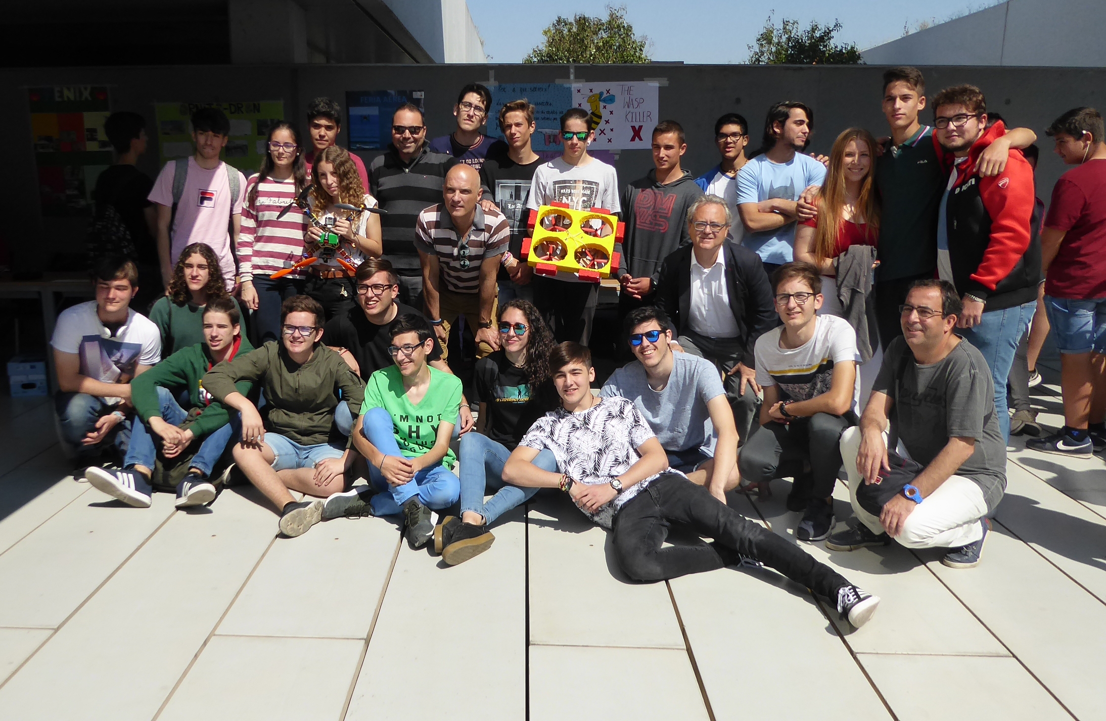 La IV edició de la Fira Aèria ha reunit a estudiants de l'IES Camp de Morvedre, IES Jaume I i IES Jorge Juan