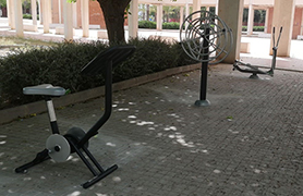 El barri de Baladre disposa de nous jocs saludables 