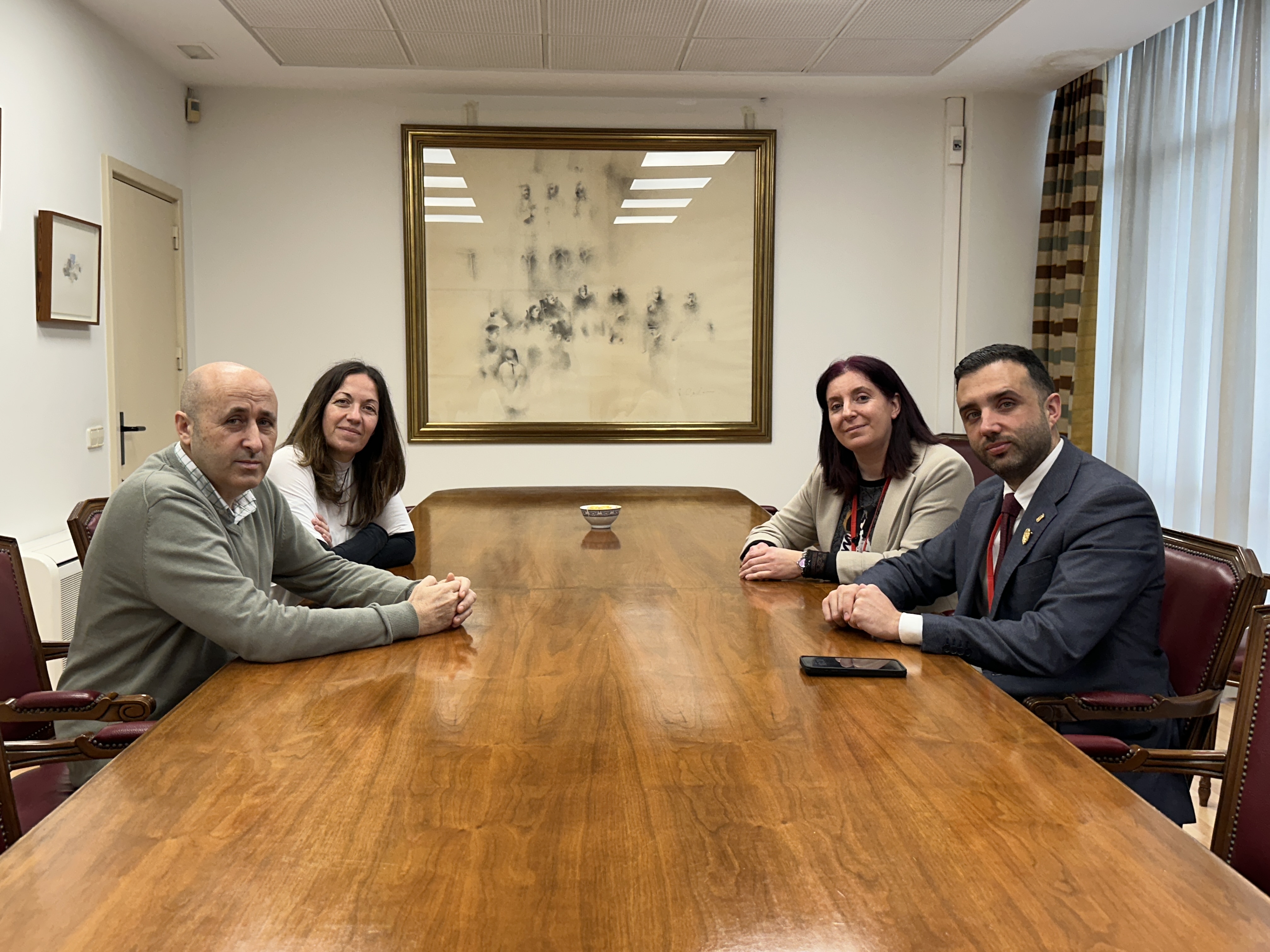 La Confederació Hidrogràfica del Xúquer (CHX) i el Grup d’Emergències del Camp de Morvedre aborden la millora del Palància