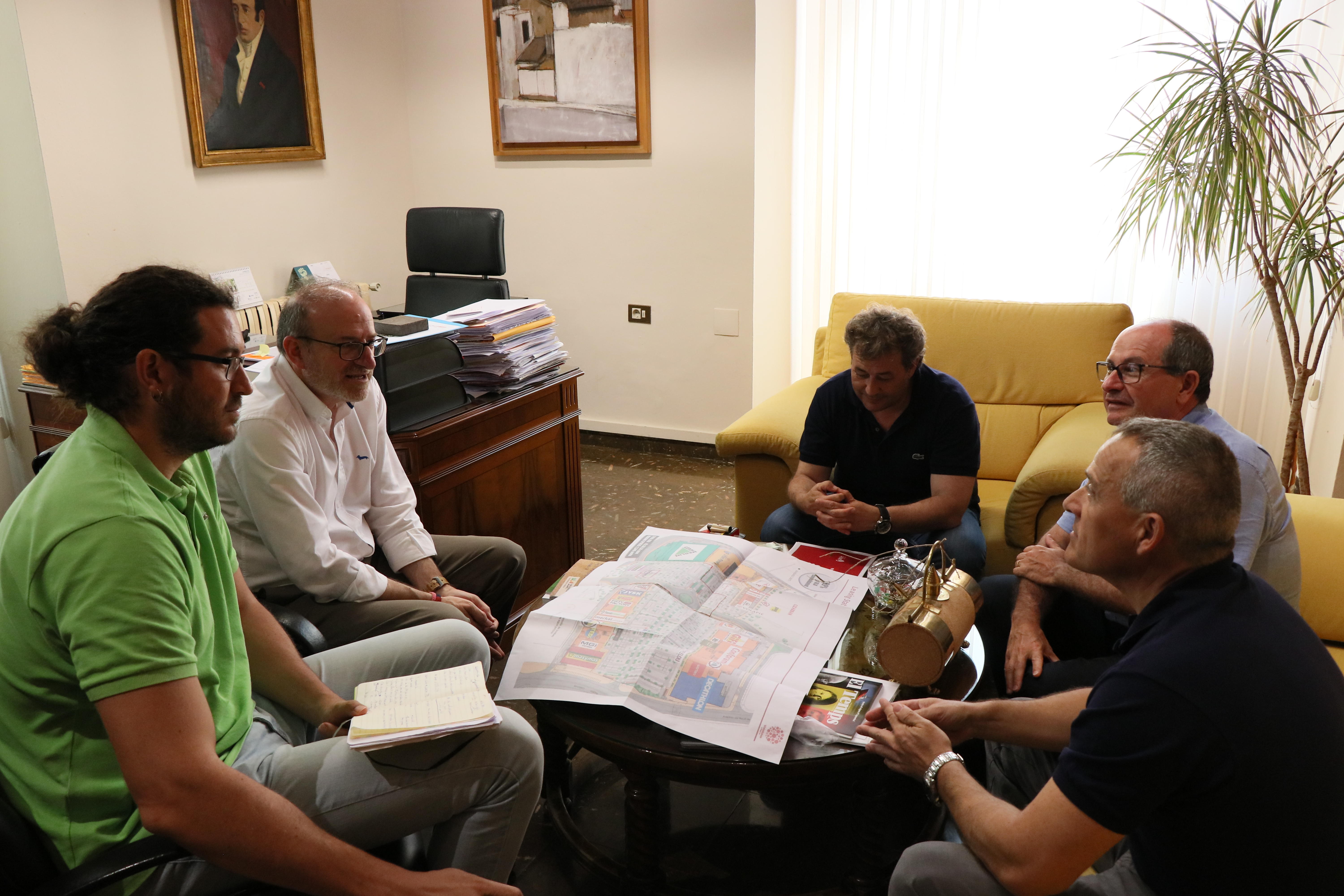 L'Ajuntament de Sagunt es reunix amb Conforama