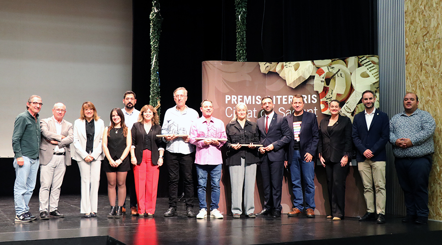 La gala dels XXVIII Premis Literaris Ciutat de Sagunt es celebra el divendres 24 d'octubre