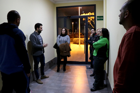 L'alcalde de Sagunt es reunix amb veïnes i veïns de Fusió per informar-los sobre el soterrament de la línia d'alta tensió