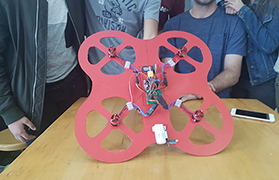 Els alumnes de Sagunt fabriquen drons socials per a tasques sobre el medi ambient, agricultura i salvament marítim