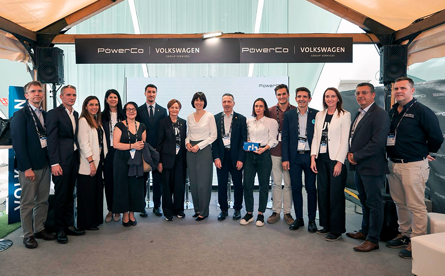 Presenten un màster per a formar els futurs professionals de la producció de cel·les de bateries elèctriques