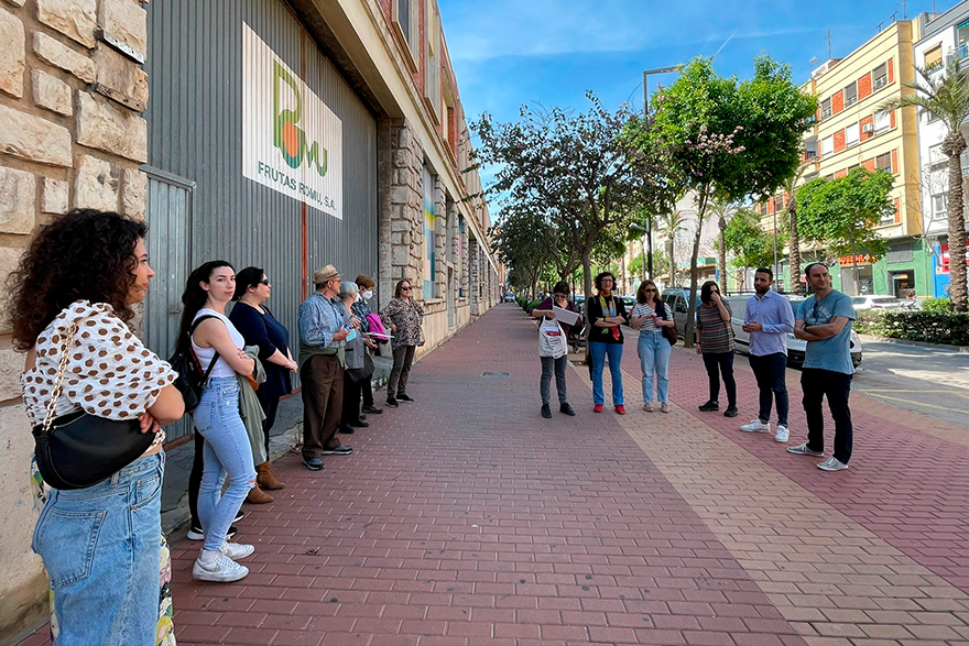 El barri d’El Raval, protagonista en esta ocasió de la 'Passejada de Jane'