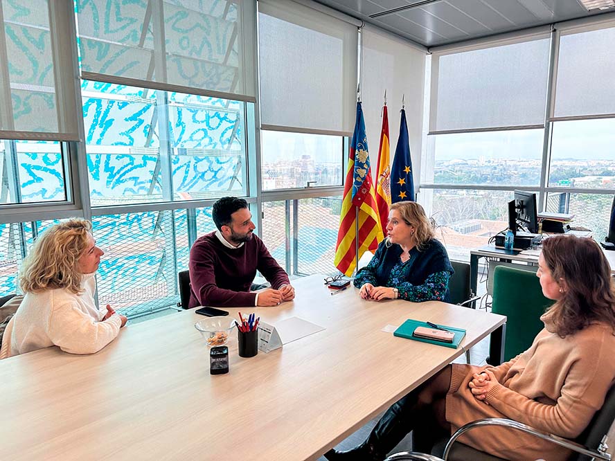 L'Ajuntament i la Generalitat donen un nou impuls a l'execució del Centre de Dia-CEAM de l'antic Economat d’AHM