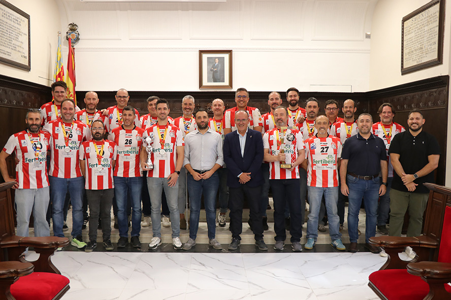Sagunt reconeix el subcampionat d'Espanya dels veterans del Fertiberia BM Puerto Sagunto