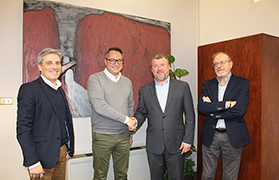 L'Ajuntament de Sagunt signa un conveni amb Leroy Merlin per a la selecció de personal