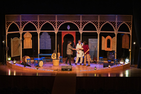 1.500 escolars gaudixen d'un espectacle de música del Magreb a l'Auditori Joaquín Rodrigo de Sagunt