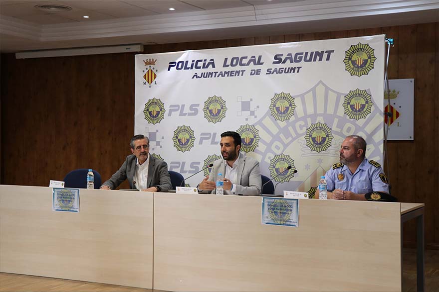 Comença un curs pioner sobre els delictes d'odi i altres manifestacions de discriminació organitzat per la Policia Local de Sagunt