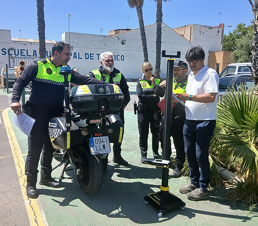 La Policia Local de Sagunt incorpora tecnologia de mesurament acústic per a controlar el soroll de motos i ciclomotors