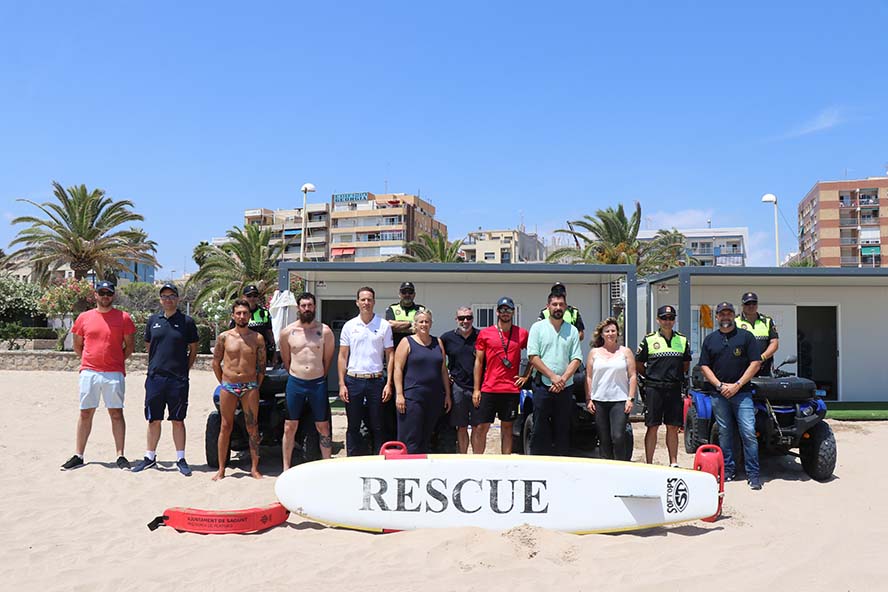 L'Ajuntament de Sagunt realitza un simulacre de salvament a la platja del Port de Sagunt