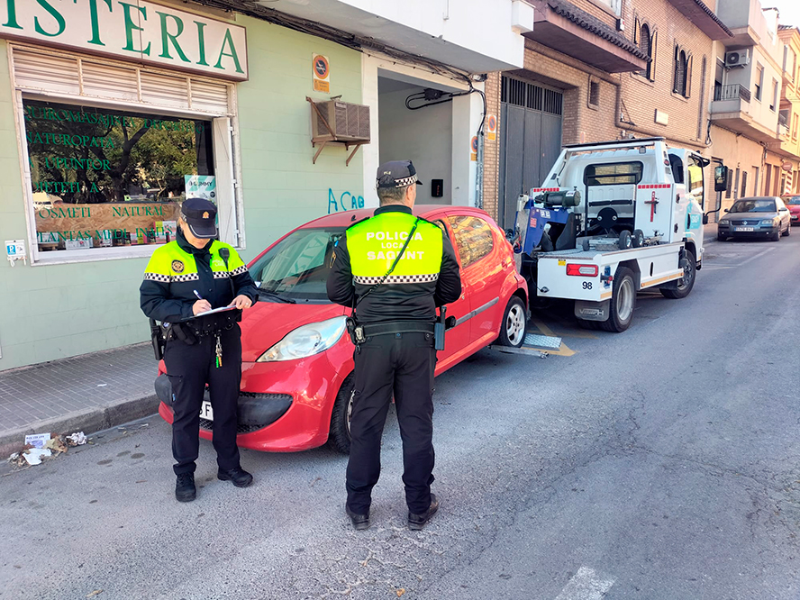 L'actuació policial sobre vehicles en situació irregular allibera 2.000 places d'aparcament de Sagunt