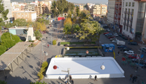Hui s'inaugura la pista de patinatge de gel artificial de la plaça Cronista Chabret