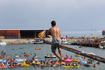 Les cucanyes protagonitzen el final de les festes patronals del Port de Sagunt