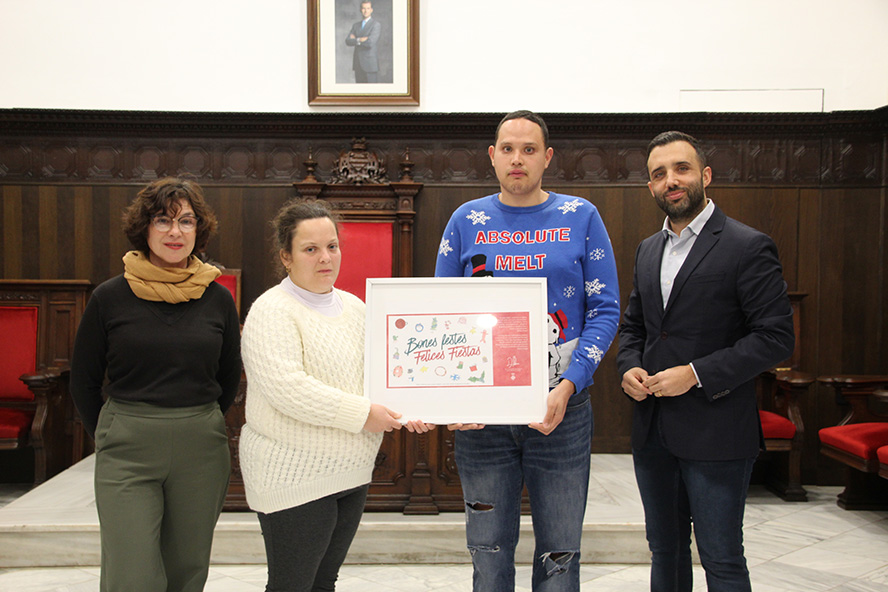 Dos usuaris de Socoltie participen en el disseny de la postal nadalenca de l'alcalde de Sagunt