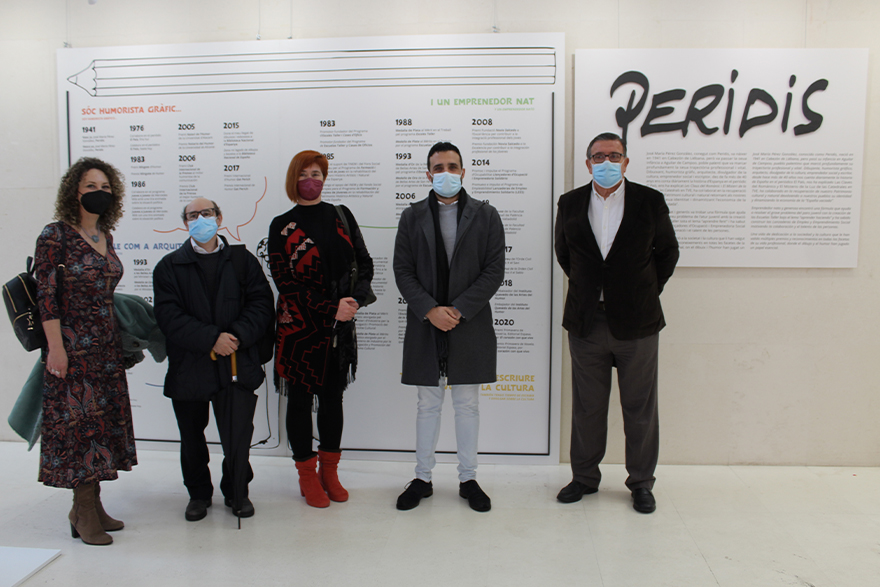 Hui s'ha inaugurat l'exposició dedicada a l'obra de l'humorista gràfic Peridis 