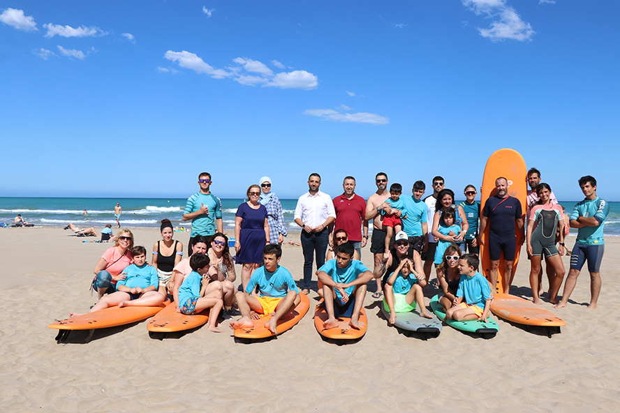 El Projecte Blau acaba el curs amb activitats aquàtiques per a xiquets i xiquetes que enfronten diverses alteracions del neurodesenvolupament