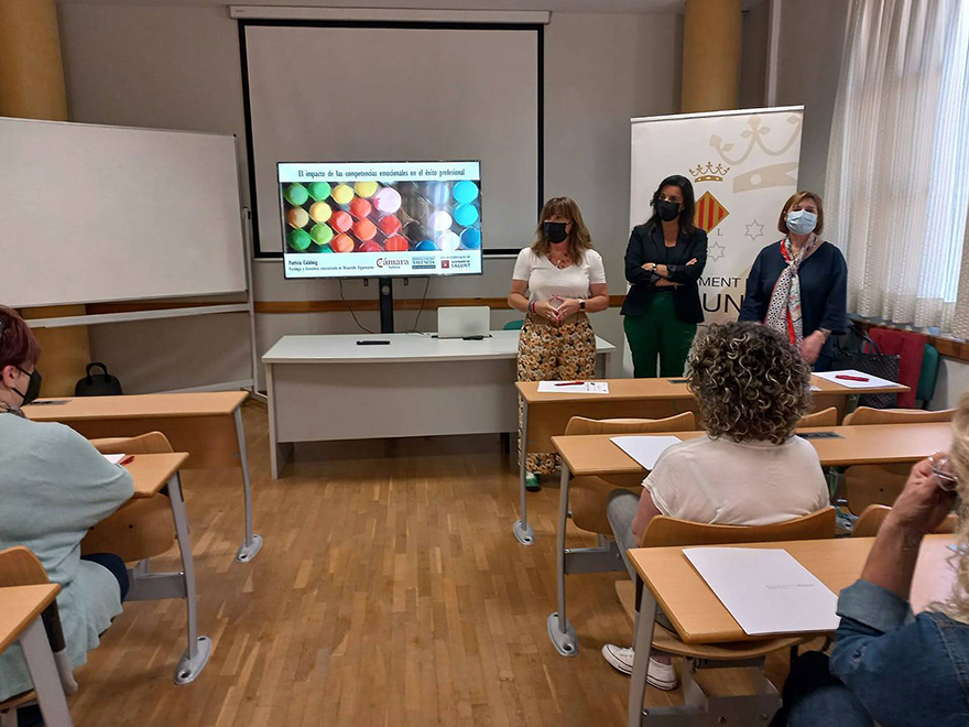 Sagunt va acollir este dimarts l'itinerari en Competències Digitals del programa +45