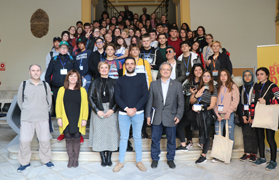 L'alcalde de Sagunt rep a més de 80 participants en el programa Erasmus + de l'IES Jorge Juan