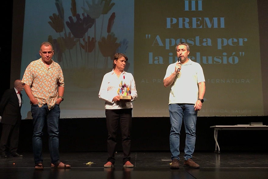 El departament d'Esports, guardonat pel CEE Sant Cristòfol en reconeixement a la seua aposta per la inclusió en l'esport