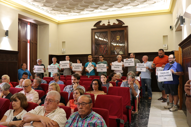 El Ple sol·licita que la Generalitat i el Govern Espanyol s'impliquen en el projecte del tren al Port de Sagunt