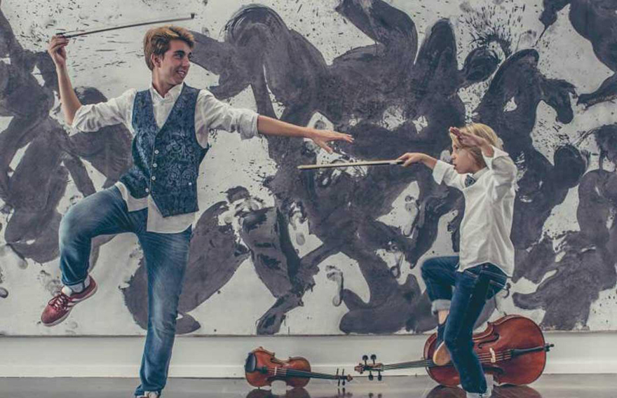 El Mario Monreal acull el concert en família ‘Desconchertantes’ dels Violincheli Brothers