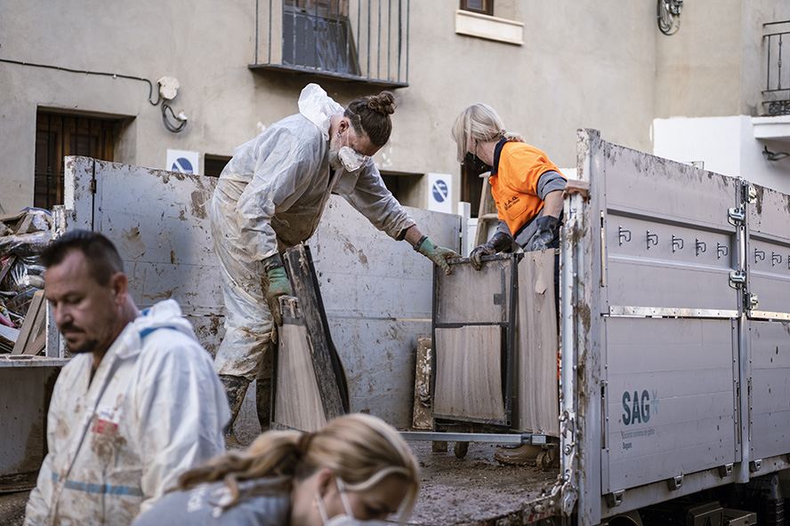 La SAG continua donant suport operatiu en els municipis afectats per la DANA