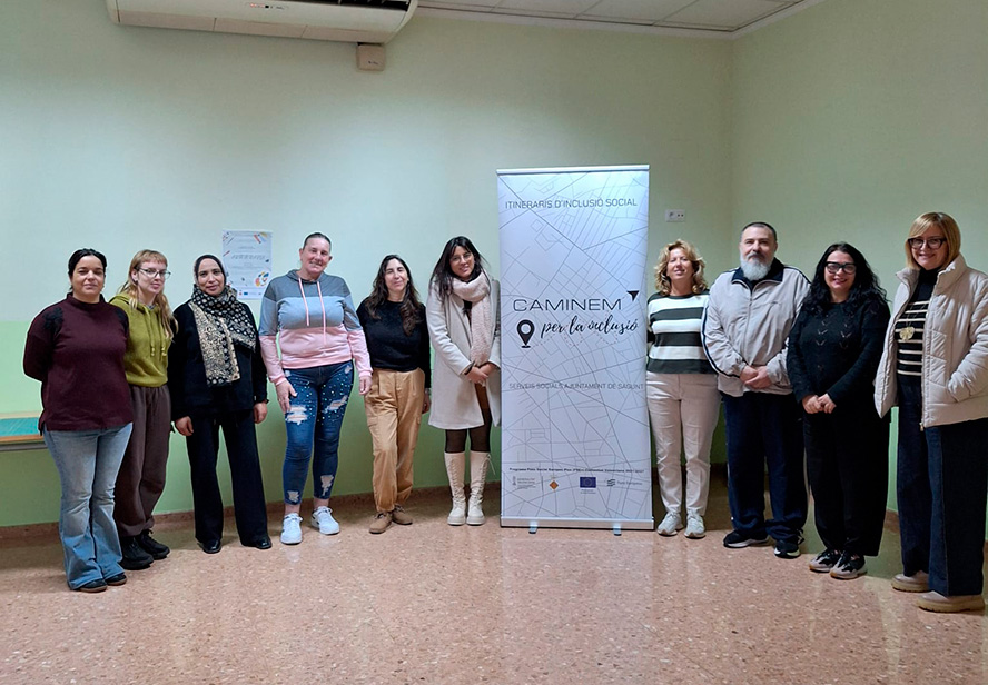 Serveis Socials afavorix el desenvolupament personal mitjançant el taller formatiu 'Arteterapia'