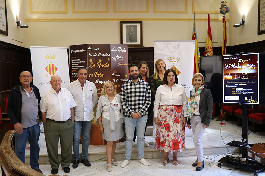 La Nit en Vela amb la Desfilada de Moda al Carrer es reprén després de dos anys i celebra la seua 10a edició
